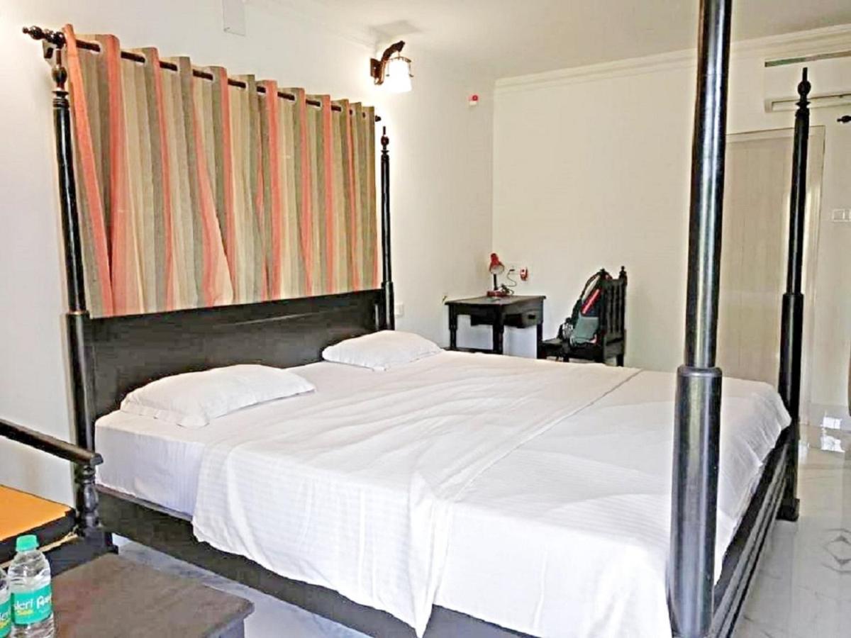 Raktokorobi Karu Gram Otel Sri Niketan Dış mekan fotoğraf