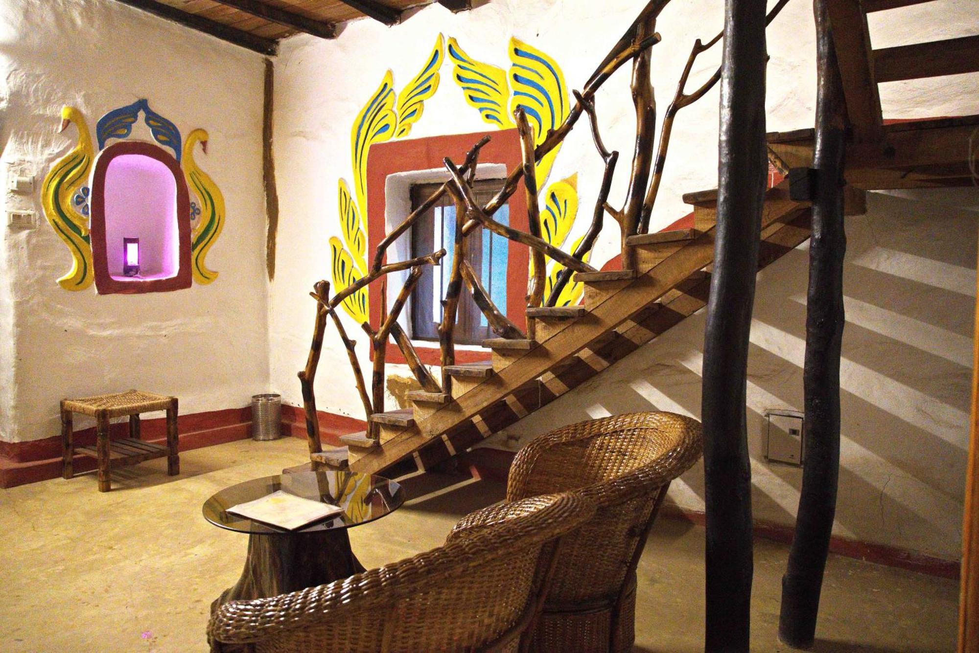Raktokorobi Karu Gram Otel Sri Niketan Dış mekan fotoğraf